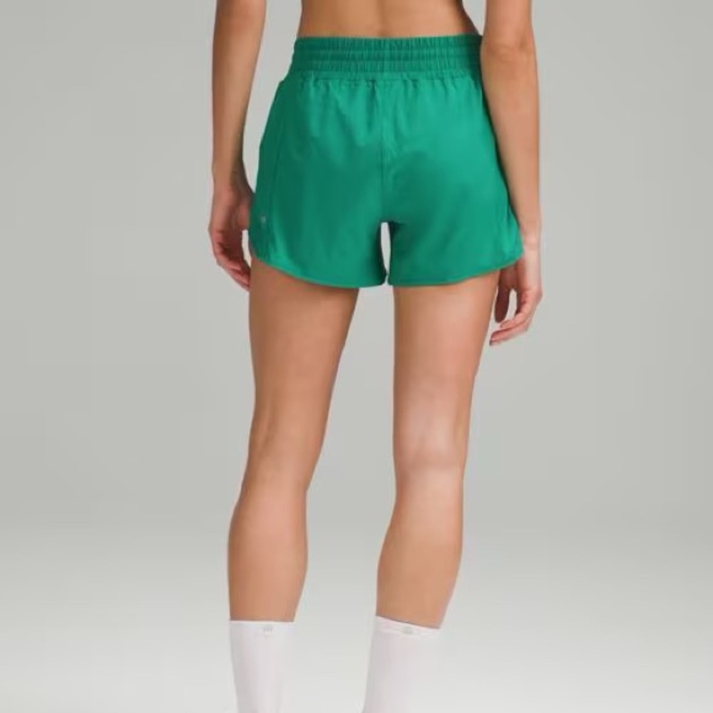 New Lululemon Hotty Hot High-Rise Lined Short 4" Cascadia Green / Size 2 NWT - Picture 4 of 8